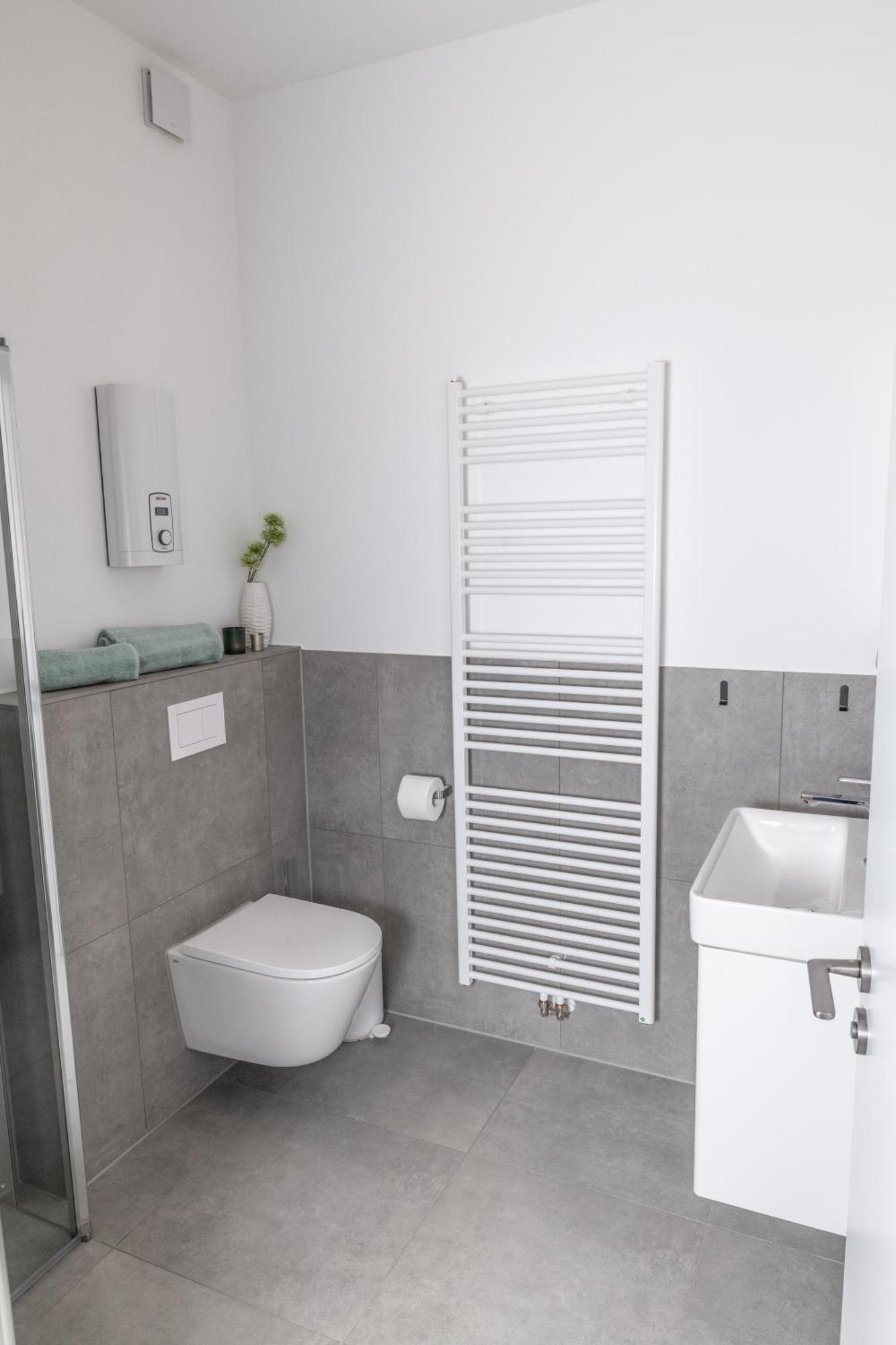 Apartment Weingut Dr Hermann I Erden Exteriör bild